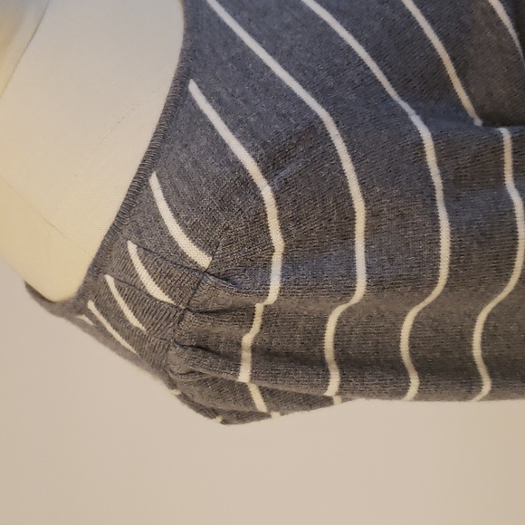 Theory Striped Sweater - Picture 2 of 4